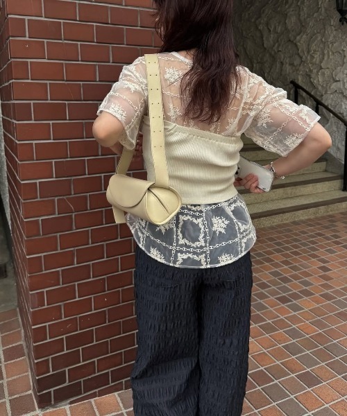 WILLFULLY(ウィルフリー)の「square lace big tee & rib tops SET(Tシャツ/カットソー・レディース・ブラック/ナチュラル・FREE)」の17枚目の写真
