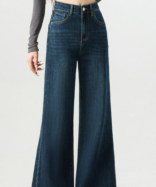 REBALANCE（リバランス）の「フレアデニムパンツ（デニムパンツ・レディース・A/B・SMALL/MEDIUM/LARGE）」の4枚目の写真