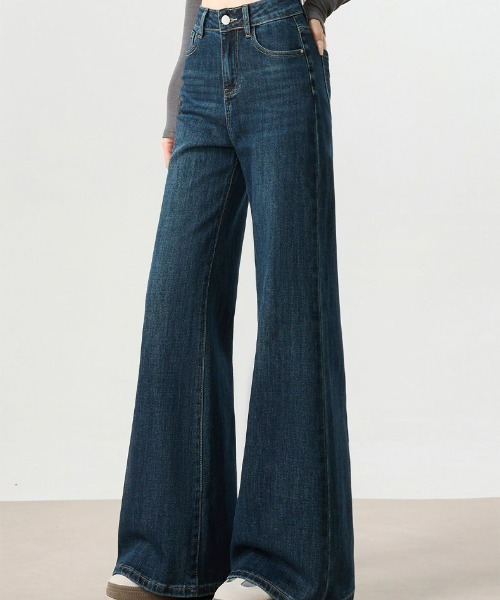 REBALANCE（リバランス）の「フレアデニムパンツ（デニムパンツ・レディース・A/B・SMALL/MEDIUM/LARGE）」の8枚目の写真