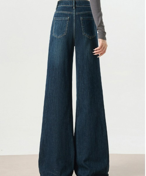REBALANCE（リバランス）の「フレアデニムパンツ（デニムパンツ・レディース・A/B・SMALL/MEDIUM/LARGE）」の9枚目の写真