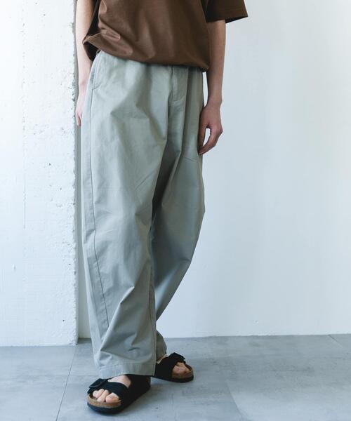 URBAN RESEARCH DOORS(アーバンリサーチドアーズ)の「セミバレルチノトラウザー(その他パンツ・メンズ・ライトグレー/チャコールグレー・MEDIUM/LARGE)」の3枚目の写真