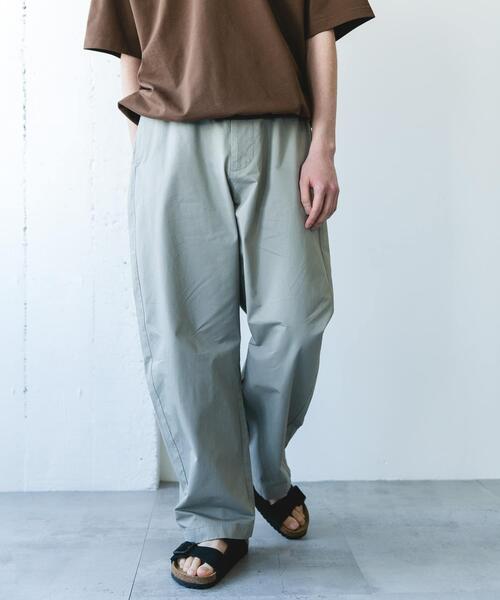 URBAN RESEARCH DOORS(アーバンリサーチドアーズ)の「セミバレルチノトラウザー(その他パンツ・メンズ・ライトグレー/チャコールグレー・MEDIUM/LARGE)」の4枚目の写真