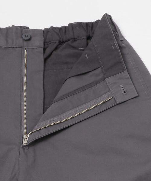 URBAN RESEARCH DOORS(アーバンリサーチドアーズ)の「セミバレルチノトラウザー(その他パンツ・メンズ・ライトグレー/チャコールグレー・MEDIUM/LARGE)」の17枚目の写真