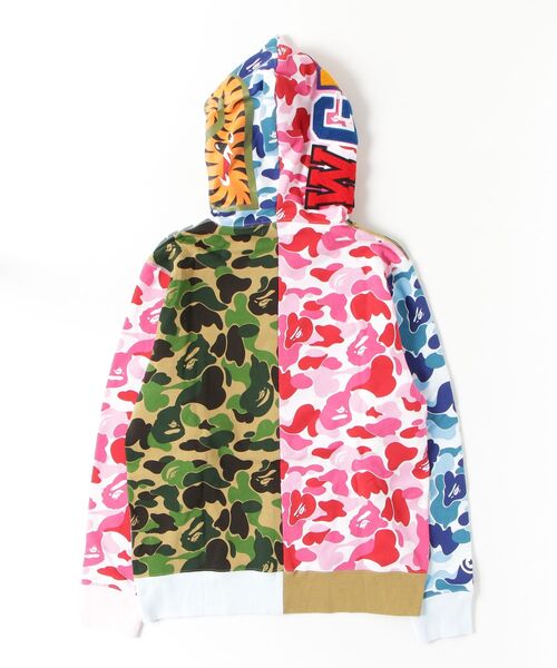 A BATHING APE（アベイシングエイプ）の「ABC CAMO CRAZY SHARK FULL ZIP HOODIE（パーカー・メンズ・マルチ・X-LARGE/XXX-LARGE/XX-LARGE/MEDIUM/LARGE/SMALL）」の5枚目の写真