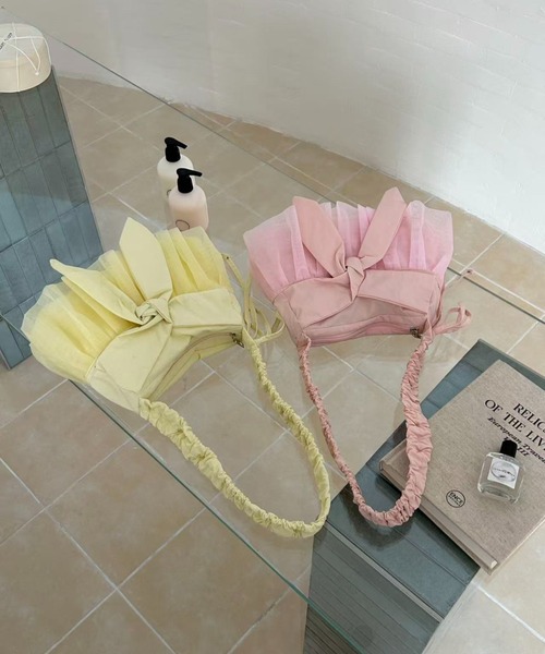 NoBelle(ノベル)の「フリルリボンギャザーバック クシュクシュ2wayバック 肩掛けバック/ショルダーバック/ハンドバック(ショルダーバッグ・レディース・ピンク/ホワイト/ブラック/イエロー・FREE)」の22枚目の写真