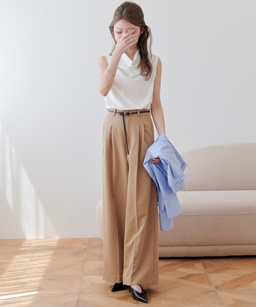 Olume (オリュム)の「タックワイドパンツ(スラックス・レディース・ベージュ/グレー/ブラック・FREE)」の7枚目の写真