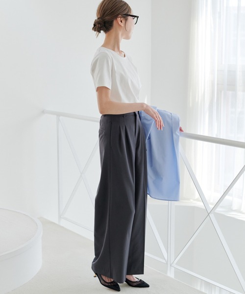 Olume (オリュム)の「タックワイドパンツ(スラックス・レディース・ベージュ/グレー/ブラック・FREE)」の22枚目の写真