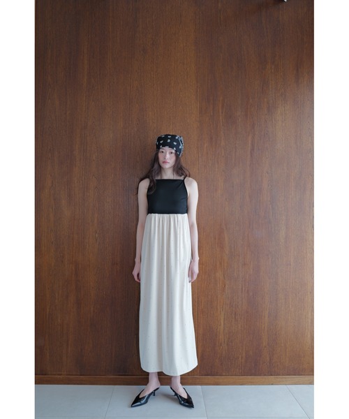 TRUNC(トランクエイティーエイト)の「Open-Back Dot Print Dress/ オープンバックドットプリントドレス(ワンピース・レディース・ブラック/ベージュ・FREE)」の5枚目の写真