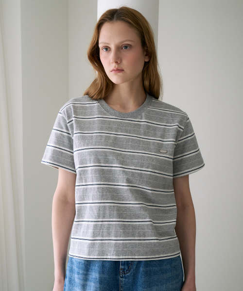 DEHEVE（デヘヴェ）の「Minimal Logo Stripe T-shirt [Gray]（Tシャツ/カットソー・レディース・アッシュグレー・OS）」の7枚目の写真