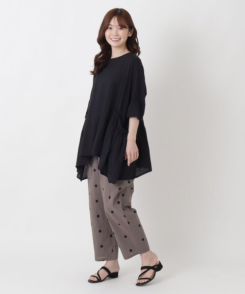 one'sterrace（ワンズテラス）の「【リンネル7月号掲載】綿麻ドット刺繍 コクーンパンツ（その他パンツ・レディース・ネイビー系5/ブラック系8/グレー系その他7・02）」の8枚目の写真