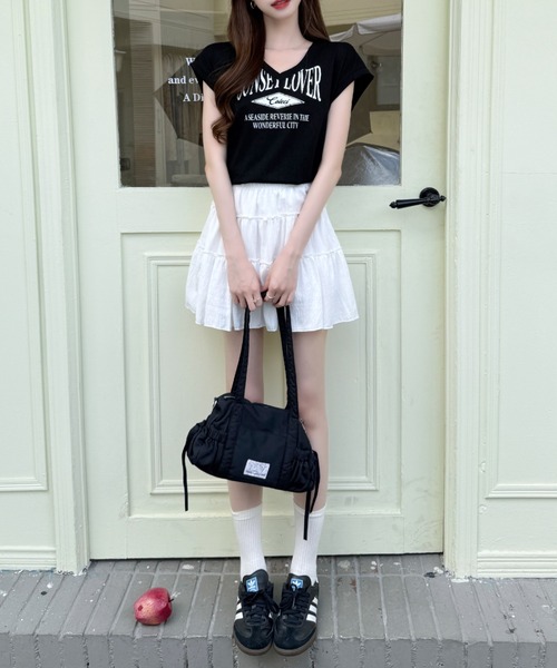 Ada.（エイダ）の「サイド ギャザー Vネック カレッジ ロゴ Tシャツ（Tシャツ/カットソー・レディース・ホワイト/グレー/ブラック・FREE）」の11枚目の写真