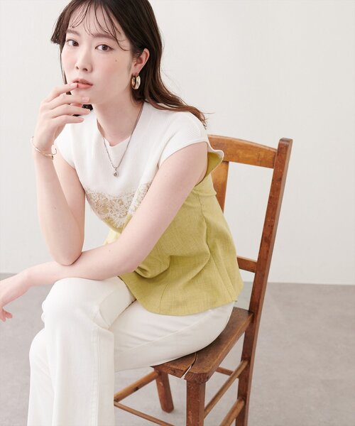 natural couture(ナチュラルクチュール)の「レース切替ペプラムTOPS(シャツ/ブラウス・レディース・イエロー/ライトベージュ/ブラック・FREE)」の17枚目の写真