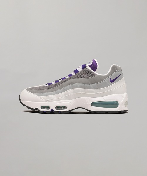 NIKE(ナイキ)の「NIKE WMNS AIR MAX 95 BIG BUBBL HJ5996-100(スニーカー・メンズ・ホワイト・24.5cm/23.5cm/25cm/26.5cm/27cm/23cm)」の1枚目の写真