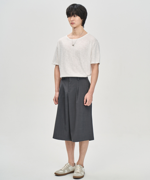 PRAIRIE(KR)(プレーリー)の「バミューダハーフスラックス(グレー)(その他パンツ・メンズ・グレー・SMALL/MEDIUM/LARGE)」の2枚目の写真