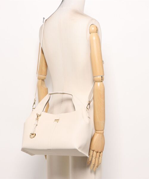 MURUA（ムルーア）の「MURUA(ムルーア)2WAYハンドバッグ MR-B1445 ロゴプレート（ハンドバッグ・レディース・アイボリー/ブラウン/ブラック・FREE）」の12枚目の写真