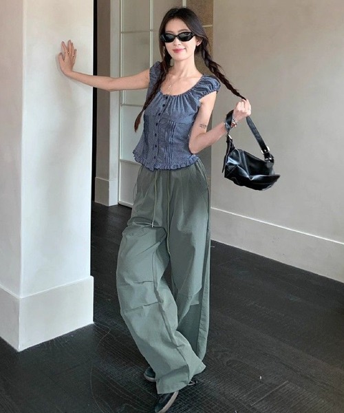 HALEY PESCA（ヘーリーペスカ）の「HALEY PESCA/レトロガーリー ギンガムチェック シャーリングパフスリーブブラウス（シャツ/ブラウス・レディース・ブルー・MEDIUM/SMALL）」の16枚目の写真