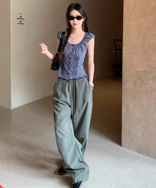 HALEY PESCA（ヘーリーペスカ）の「HALEY PESCA/レトロガーリー ギンガムチェック シャーリングパフスリーブブラウス（シャツ/ブラウス・レディース・ブルー・MEDIUM/SMALL）」の6枚目の写真