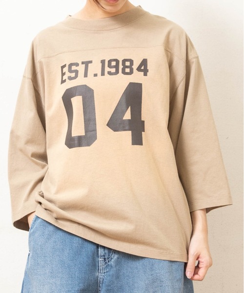 RNA-N(アールエヌエーエヌ)の「M2731 フットボールT(Tシャツ/カットソー・レディース・ベージュ/ブラック/キナリ・FREE)」の4枚目の写真