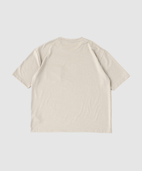 EDIFICE（エディフィス）の「レザー パッチ ウール Tシャツ（Tシャツ/カットソー・メンズ・ブラック/ベージュ/ブラウン・LARGE/MEDIUM）」の22枚目の写真