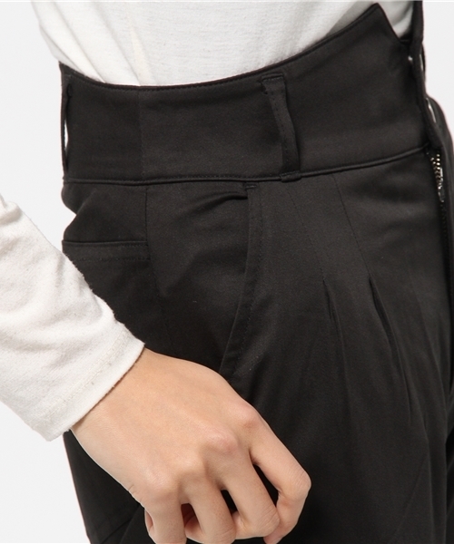 Discoat Parisien（ディスコートパリシアン）の「ハイウエストカラースキニー（その他パンツ・レディース・ホワイト/カーキ/ブラック・X-SMALL/MEDIUM/SMALL/LARGE）」の9枚目の写真