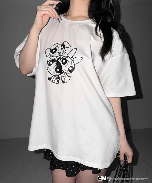 me+em select(ミームセレクト)の「【THE POWERPUFF GIRLS】パワーパフガールズビッグプリントオーバーサイズTシャツ / big print oversize Tee【 セットアップ着用可能 】(Tシャツ/カットソー・レディース・ブラック/ホワイト・FREE)」の10枚目の写真