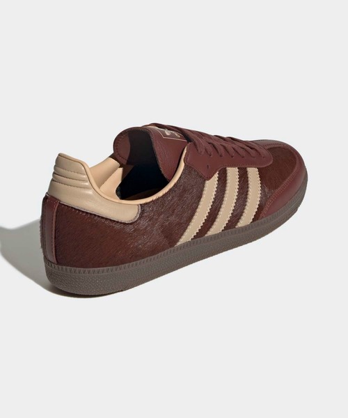 adidas(アディダス)の「サンバ OG / SAMBA OG SHOES / アディダスオリジナルス adidas Originals(スニーカー・メンズ・ブラウン・22.0cm/22.5cm/23.0cm/28.5cm/29.0cm/26.5cm/27.0cm/27.5cm/28.0cm/23.5cm/24.0cm/24.5cm/25.0cm/25.5cm/26.0cm)」の5枚目の写真
