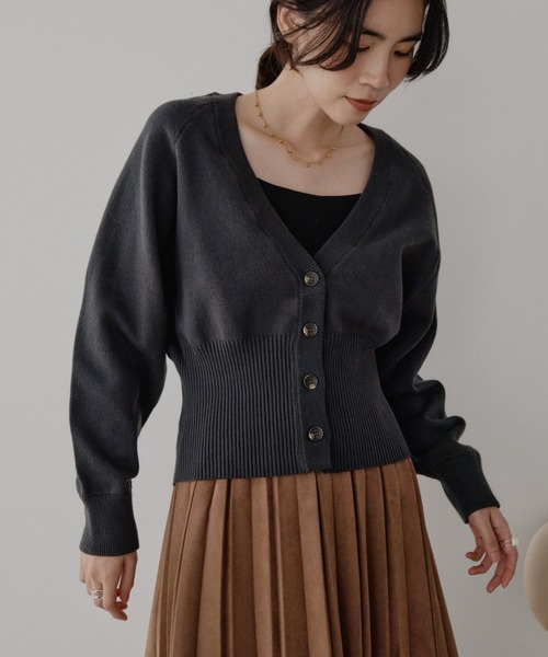 ORDENA（オルディナ）の「スウェットライクVネックニットカーディガン（カーディガン/ボレロ・レディース・チャコールグレー/グレー/オートミール・FREE）」の2枚目の写真