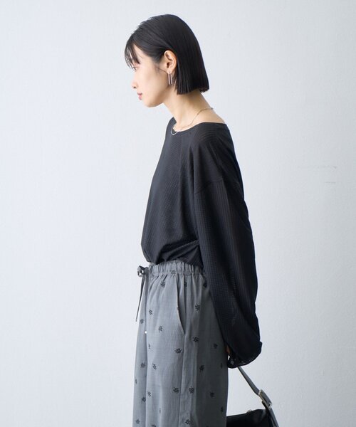 CIAOPANIC TYPY（チャオパニックティピー）の「∴サイドスリットシアーワッフルTee（Tシャツ/カットソー・レディース・ホワイト/ブラック/ブラウン/グレー/グリーン・ONE SIZE）」の14枚目の写真