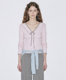 SINOON（シヌーン）の「Neck Ribbon T-Shirt (Pink)（Tシャツ/カットソー）」