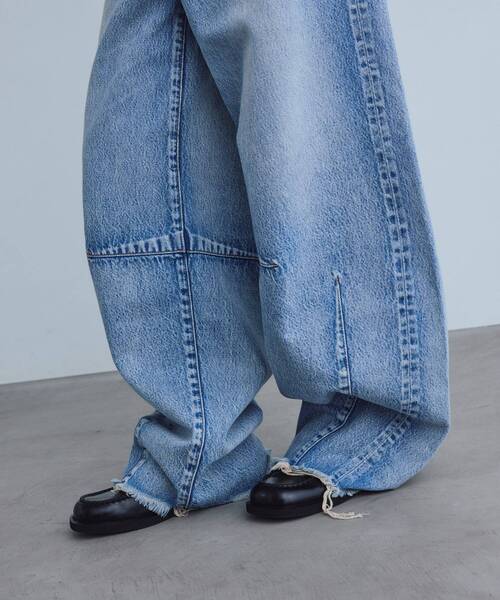 CODE A(コードエー)の「NEEDBY VINTAGE|AKIBA(デニムパンツ・レディース・サックスブルー・24/25/26/27)」の6枚目の写真