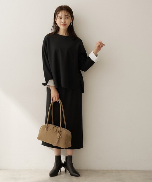 UNTITLED(アンタイトル)の「【セットアップ可/スウェットライク】袖口シャツドッキングプルオーバー(Tシャツ/カットソー・レディース・チャコールグレー/ブラック/アイボリー・00/02/04/44)」の14枚目の写真