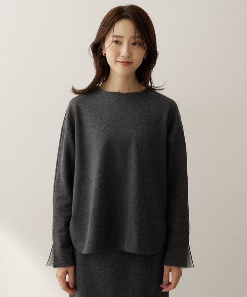 UNTITLED(アンタイトル)の「【セットアップ可/スウェットライク】袖口シャツドッキングプルオーバー(Tシャツ/カットソー・レディース・チャコールグレー/ブラック/アイボリー・00/02/04/44)」の17枚目の写真