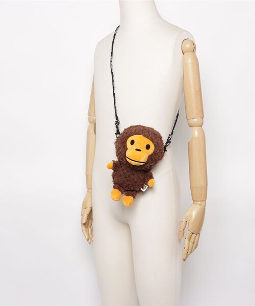 BABY MILO STORE（ベイビーマイロストア）の「BABY MILO FAUX FUR PLUSH DOLL MOBILE PHONE BAG #1（ショルダーバッグ・メンズ・ブラウン・FREE）」の2枚目の写真