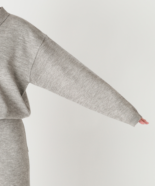 U by SPICK&SPAN(ユーバイスピックアンドスパン)の「襟つきニットロングオールインワン(つなぎ/オールインワン・レディース・チャコールグレー/ホワイト・38/36)」の21枚目の写真