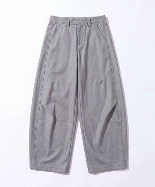 MAISON CLUB(メゾンクラブ)の「【MAISON CLUB】Action Pleated Wide Curve Pants / ワイドカーブパンツ アクションプリーツ入り SNF(その他パンツ・メンズ・ブラック/グレー・M/L)」の2枚目の写真