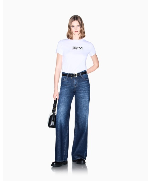 ARMANI EXCHANGE(アルマーニエクスチェンジ)の「【A|X アルマーニ エクスチェンジ】<オンライン限定>AXロゴ 半袖クルーネックTシャツ/REGULAR BOXY(Tシャツ/カットソー・レディース・ホワイト/ブラック・MEDIUM/LARGE/X-SMALL/X-LARGE/SMALL)」の10枚目の写真