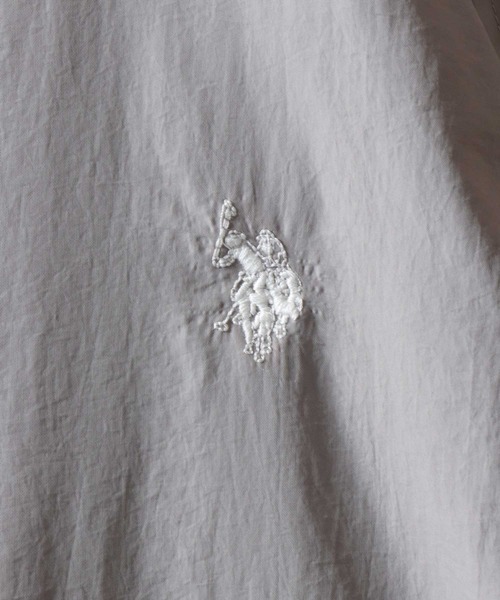 U.S. POLO ASSN.(ユーエスポロアッスン)の「U.S. POLO ASSN./ユーエスポロアッスン 別注 オーバーサイズ ワンポイント刺繍 ブロークコア ナイロンジャケット トラックジャケット ブルゾン(ナイロンジャケット・メンズ・ブラック/グレー/ブラック系その他/ライトグレー・LL/L/M)」の19枚目の写真