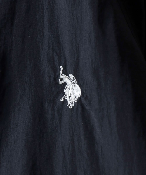 U.S. POLO ASSN.(ユーエスポロアッスン)の「U.S. POLO ASSN./ユーエスポロアッスン 別注 オーバーサイズ ワンポイント刺繍 ブロークコア ナイロンジャケット トラックジャケット ブルゾン(ナイロンジャケット・メンズ・ブラック/グレー/ブラック系その他/ライトグレー・LL/L/M)」の16枚目の写真