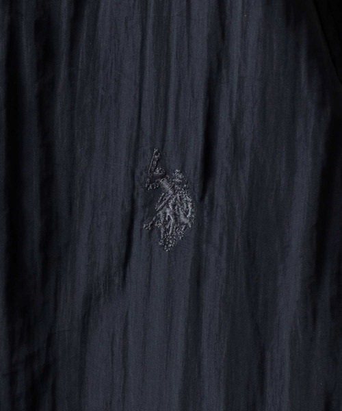 U.S. POLO ASSN.(ユーエスポロアッスン)の「U.S. POLO ASSN./ユーエスポロアッスン 別注 オーバーサイズ ワンポイント刺繍 ブロークコア ナイロンジャケット トラックジャケット ブルゾン(ナイロンジャケット・メンズ・ブラック/グレー/ブラック系その他/ライトグレー・LL/L/M)」の17枚目の写真