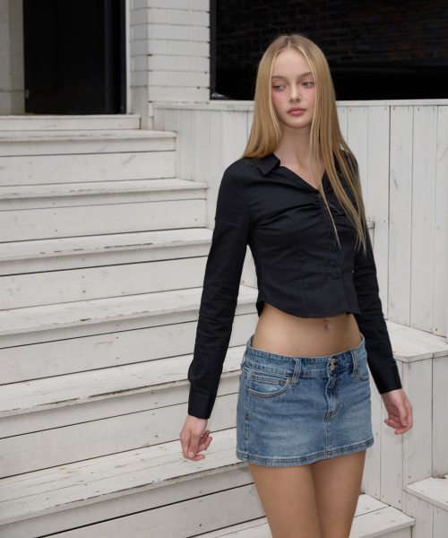 ROSEFRANTZ（ロゼフランツ）の「ルーシュフロントスリムシャツ [ブラック]（シャツ/ブラウス・レディース・ブラック・SMALL/MEDIUM）」の9枚目の写真