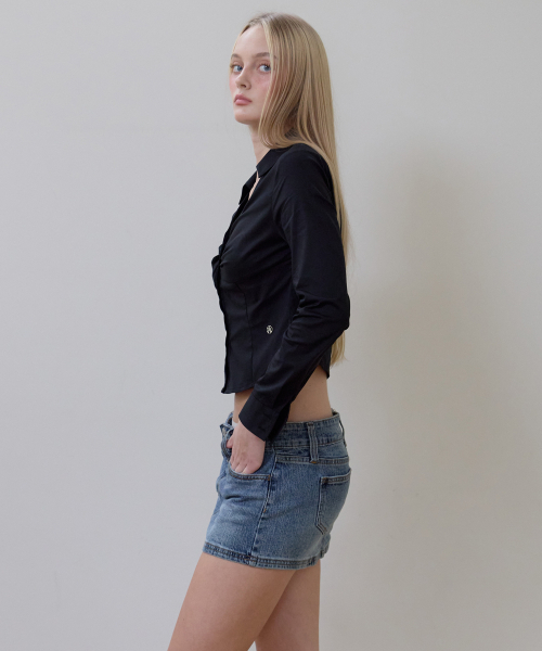 ROSEFRANTZ（ロゼフランツ）の「ルーシュフロントスリムシャツ [ブラック]（シャツ/ブラウス・レディース・ブラック・SMALL/MEDIUM）」の14枚目の写真