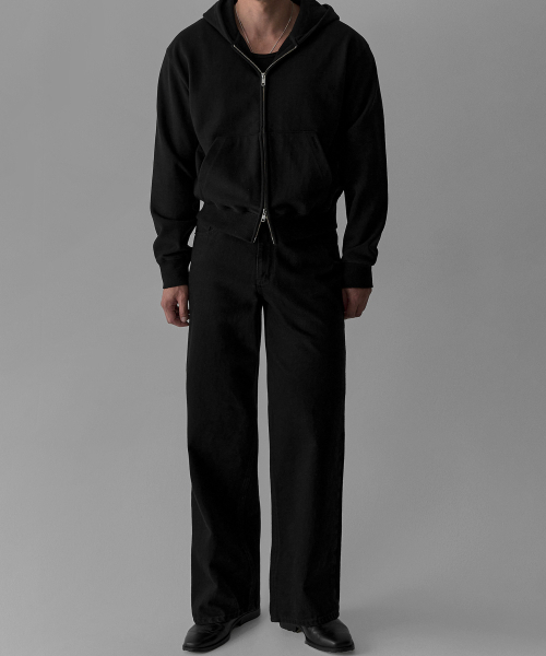 BOWLOW PRODUCT（バウロープロダクト）の「クロップミニロゴフードジップアップ[ブラック]（パーカー・メンズ・その他・MEDIUM/LARGE/X-LARGE）」の2枚目の写真