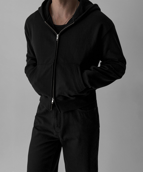 BOWLOW PRODUCT（バウロープロダクト）の「クロップミニロゴフードジップアップ[ブラック]（パーカー・メンズ・その他・MEDIUM/LARGE/X-LARGE）」の3枚目の写真