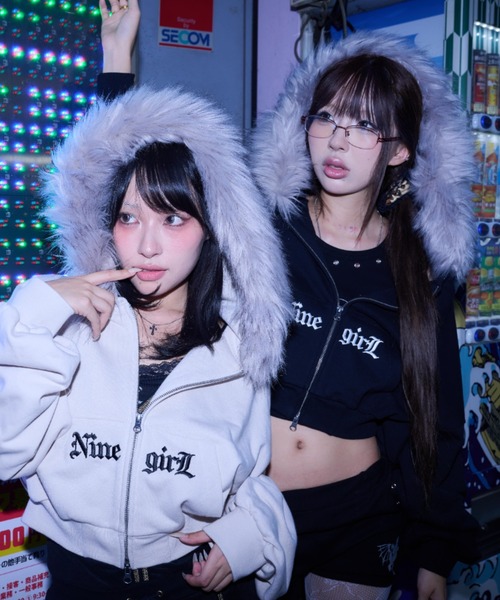 A'GEM/9 × .kom 『A'GEM/9 girl/エージェムナインガール』ファー付き