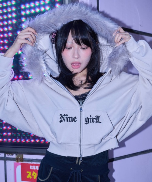 A'GEM/9 × .kom 『A'GEM/9 girl/エージェムナインガール』ファー付き