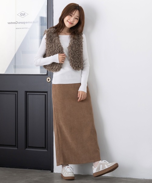 MAISONCOMFY (メゾンコンフィ)の「【プードルファーベスト】秋冬コーデをワンランクアップ(ベスト・レディース・ベージュ/チャコールグレー/ブラウン・FREE)」の5枚目の写真
