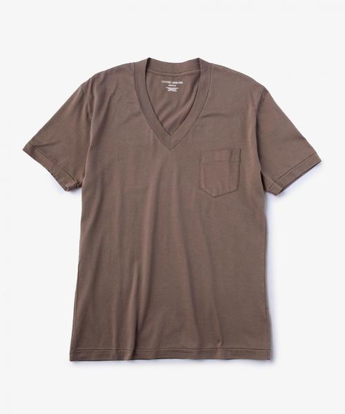 UNITED ARROWS（ユナイテッドアローズ）の「UAS コットン Vネック◆（Tシャツ/カットソー・メンズ・ホワイト/ブラック/グレー/オリーブ/ネイビー/ブラウン/ワインレッド・SMALL/X-SMALL/X-LARGE/LARGE/MEDIUM/XX-LARGE）」の4枚目の写真