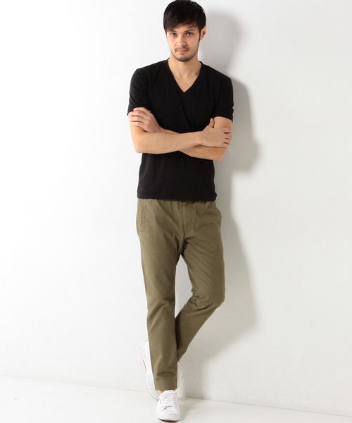 UNITED ARROWS（ユナイテッドアローズ）の「UAS コットン Vネック◆（Tシャツ/カットソー・メンズ・ホワイト/ブラック/グレー/オリーブ/ネイビー/ブラウン/ワインレッド・SMALL/X-SMALL/X-LARGE/LARGE/MEDIUM/XX-LARGE）」の15枚目の写真