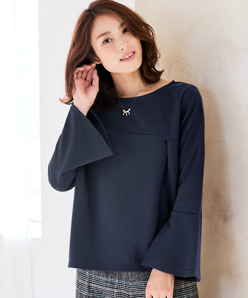 Pierrot(ピエロ)の「袖フレア ポンチトップス(Tシャツ/カットソー・レディース・ブラウン/キャメル/ネイビー/ブラック/杢グレー/ベージュ/イエロー・L/M)」の13枚目の写真