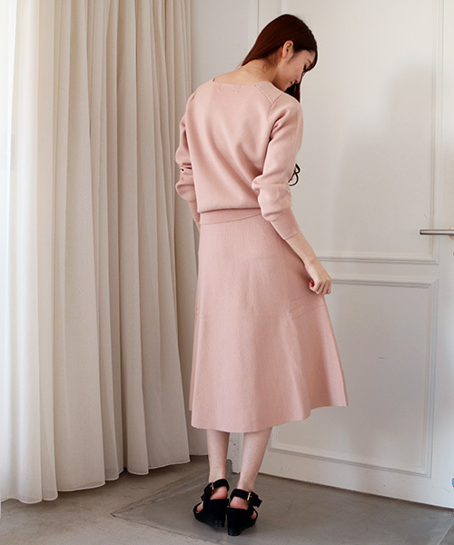 N.（N. Natural Beauty Basic）（エヌエヌナチュラルビューティーベーシック）の「ミラノリブセットアップVネックニット【セットアップ対応商品】（ニット/セーター・レディース・グレー/ネイビー/ホワイト/ピンク・MEDIUM）」の17枚目の写真